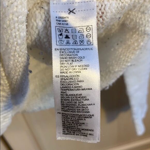 Forever 21 Sweater Graphic Amour Solid White Pullover Sweater crew neck size S - Picture 7 of 11